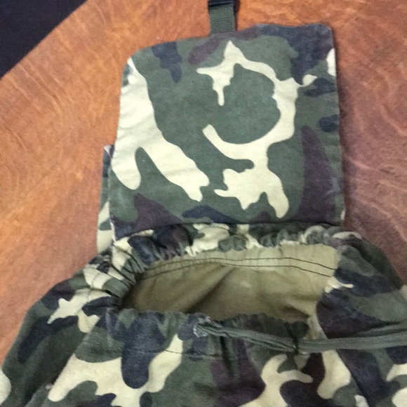 Camouflage Canvas Backpack Green - Picture 5 of 6